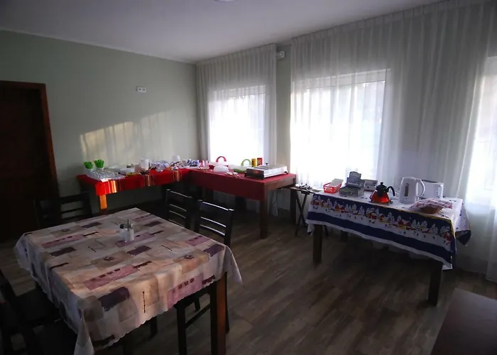 Πανσιόν Ivanek